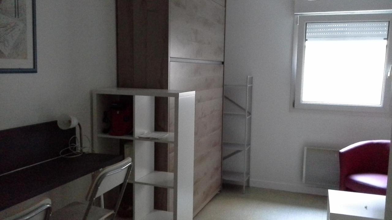 Studio Dijon Rue Pietonne Bagian luar foto